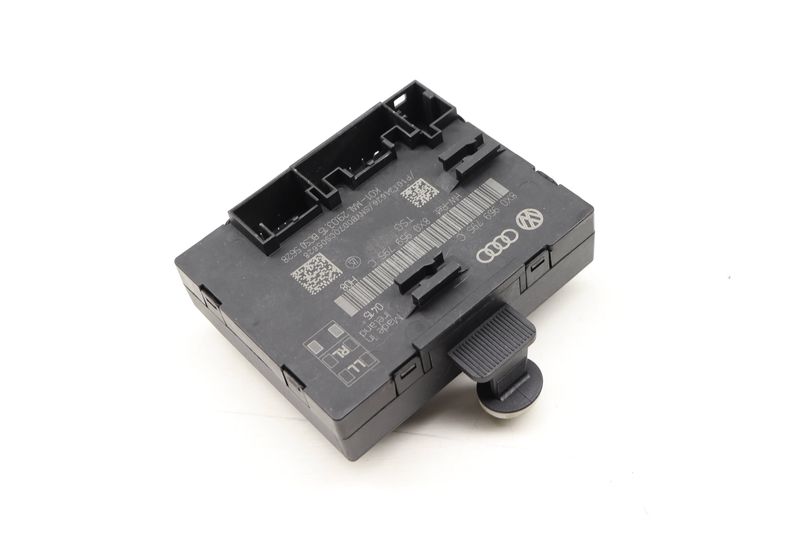 Door / Window Control Module 8X0959795C — Used (SKU 427821)
