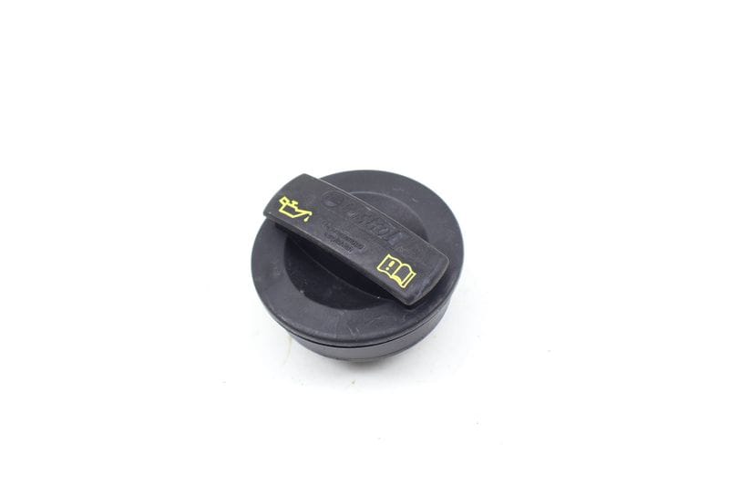 Engine Oil Cap 079103485 — Used (SKU 695239)