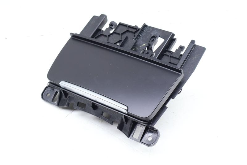 Ashtray / Ash Tray Assembly 8K0857951C — Used (SKU 695092)