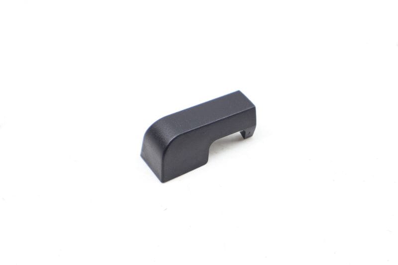 Seat Rail Cover / Cap 4F0881672A — Used (SKU 695166)