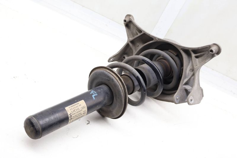 Strut / Spring Assembly 8T0413031AR — Used (SKU 695321)