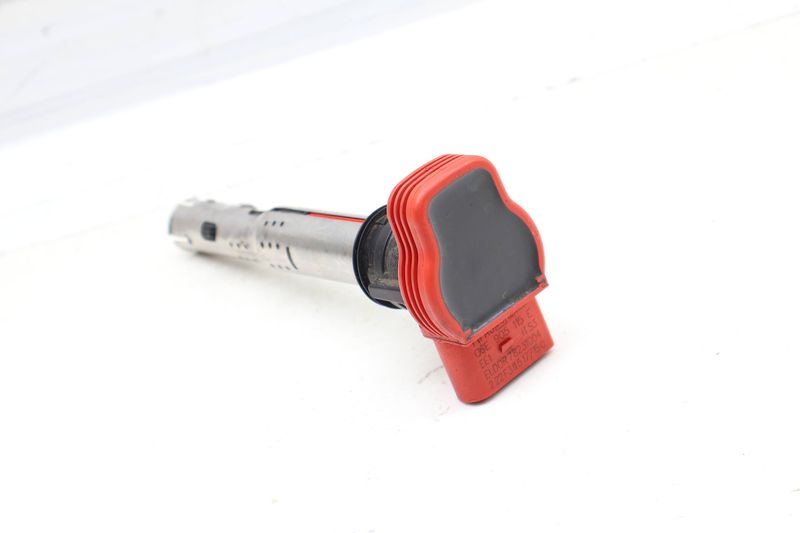 Ignition Coil Pack 06E905115E — Used (SKU 695228)