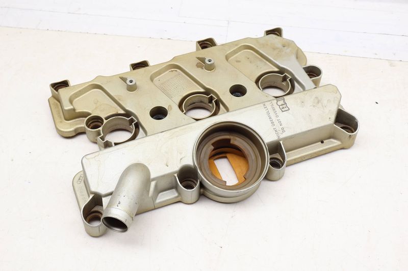 Engine Valve / Cylinder Head Cover 06E103471P — Used (SKU 695339)