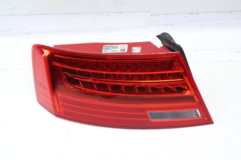 Outer LED Tail Light / Lamp 8T0945095J — Used (SKU 695190)