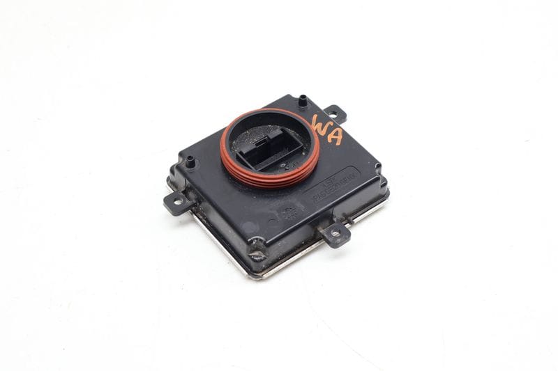 Daytime Running Lights / LED Headlight Power Module 4G0907697D — Used (SKU 695036)