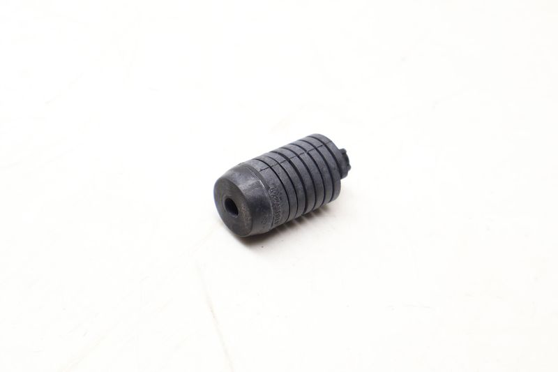 Trunk Rubber Stop 8T0827249 — Used (SKU 695265)