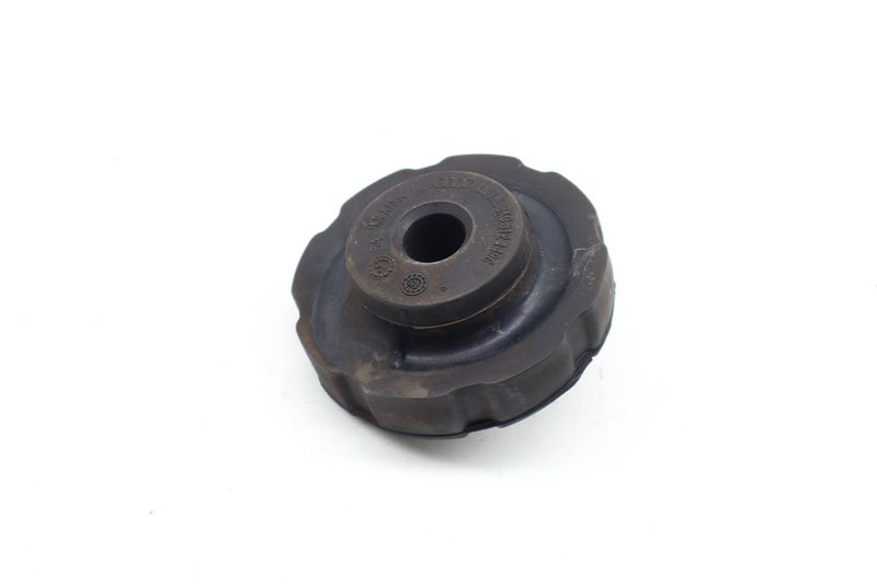 Upper Rubber Spring Plate / Mount 8K0512149C — Used (SKU 695325)