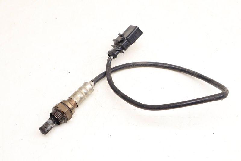 O2 / Oxygen Sensor (POST CAT) 06E906265Q — Used (SKU 695406)