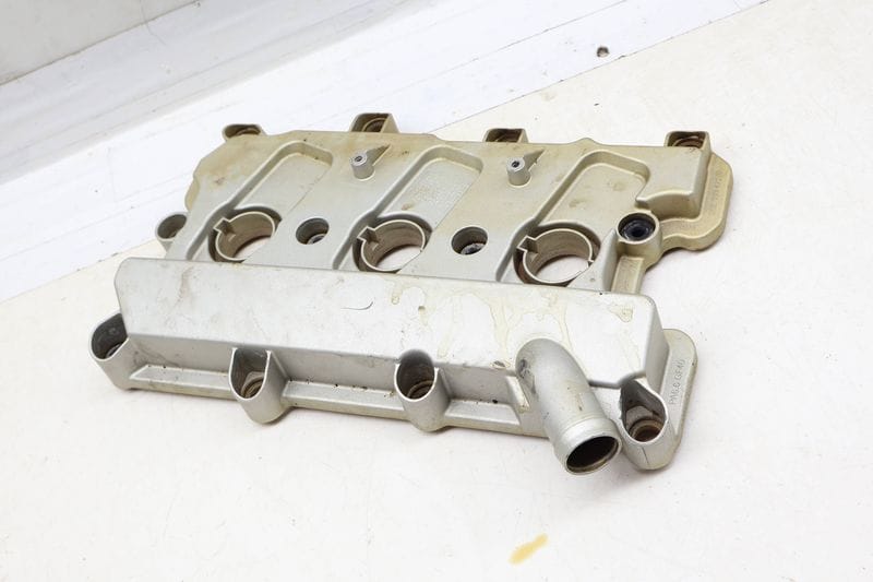 Engine Valve / Cylinder Head Cover 06E103472N — Used (SKU 695340)