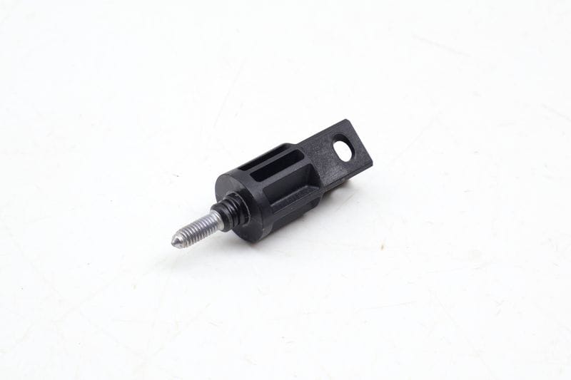 Tail Light / Lamp Fastener Screw 8E0945246A — Used (SKU 695149)