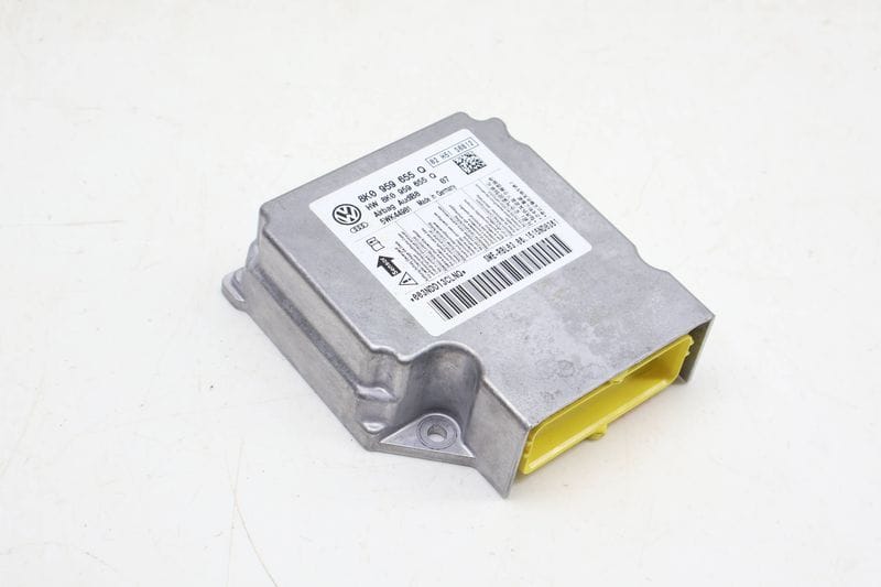 SRS / Air Safety Bag Control Module 8K0959655Q — Used (SKU 695037)