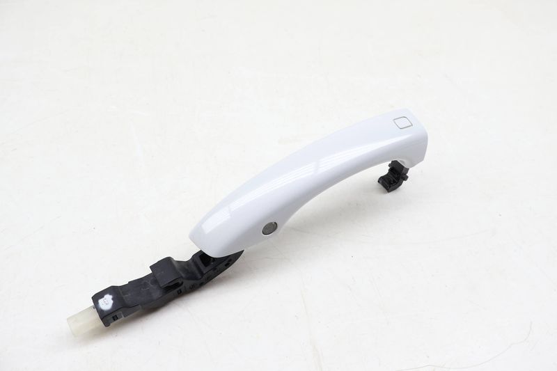 Exterior Door Handle 4H0837205 — Used (SKU 650382)