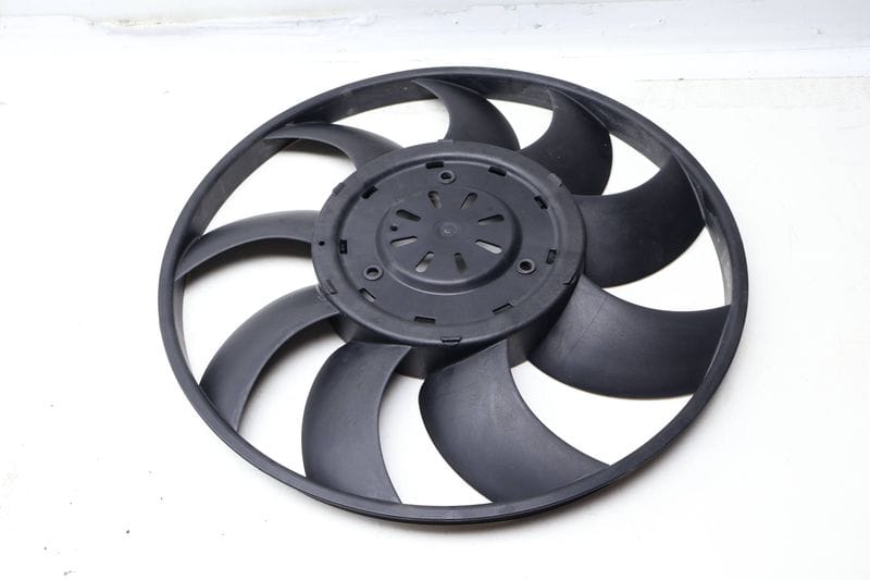 Electric Cooling Fan Blade — Used (SKU 650508)