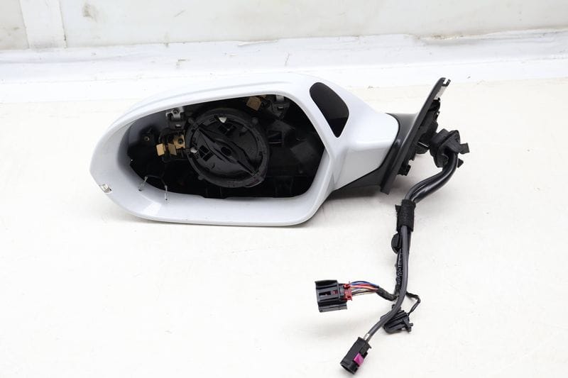 Side View Door Mirror w/ Blind Spot Indicator & Camera 4G1857409AL — Used (SKU 650392)