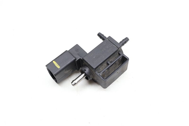Solenoid Valve 06H906283B — Used (SKU 650281)