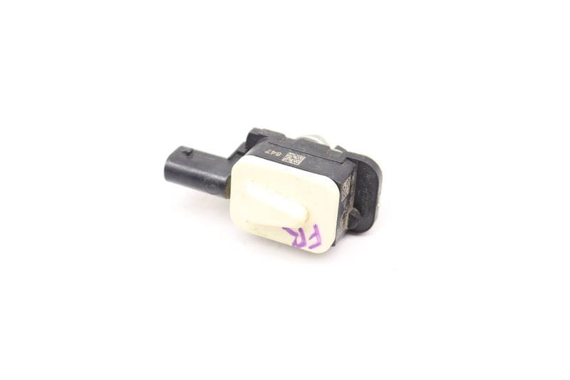 Door Impact / Crash Sensor 65779217711 — Used (SKU 525320)