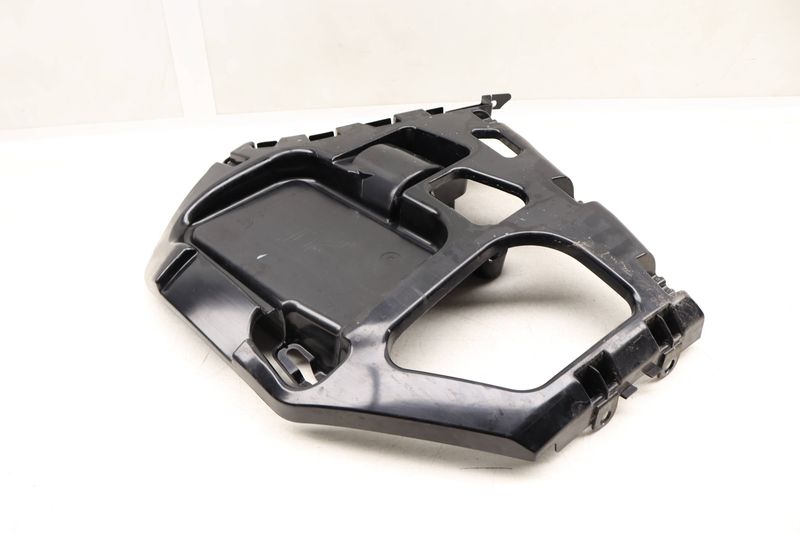 Bumper Mount / Guide 51127285534 — Used (SKU 525433)