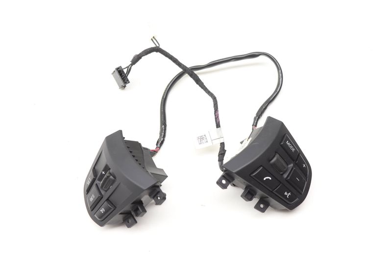 Steering Wheel Control Switch / Button Set 61319261859 — Used (SKU 589789)