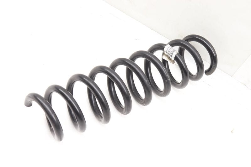 Coil Spring 33526851726 — Used (SKU 589890)