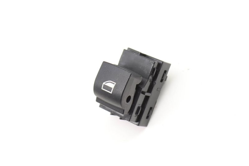 Window Switch 61319361936 — Used (SKU 589778)