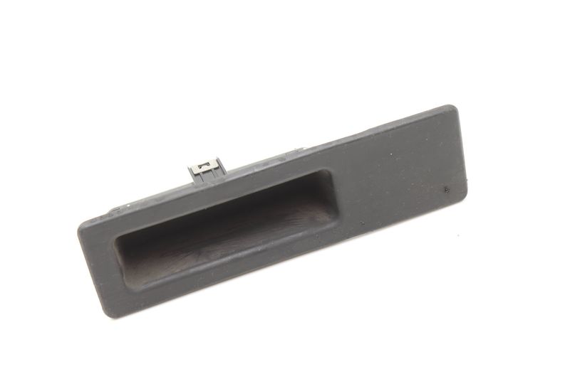Trunk Lid Handle / Switch 51247368752 — Used (SKU 589791)