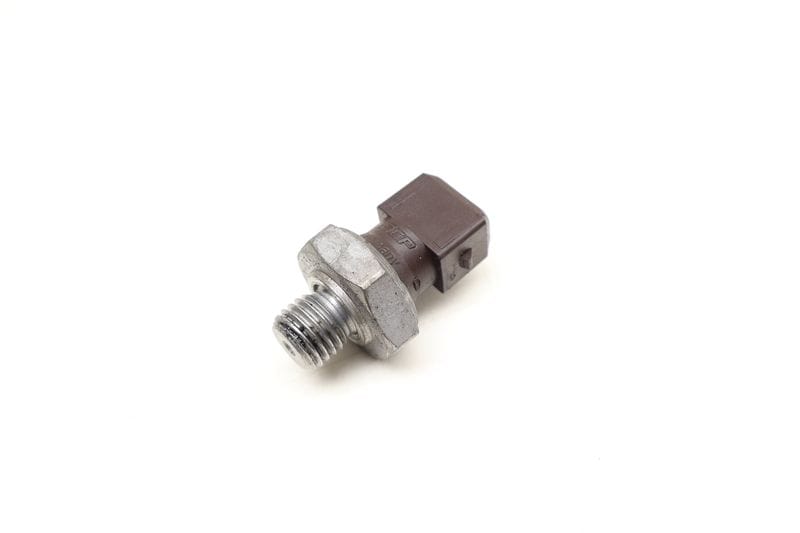 Engine Oil Pressure Switch / Sensor 12618611273 — Used (SKU 618130)