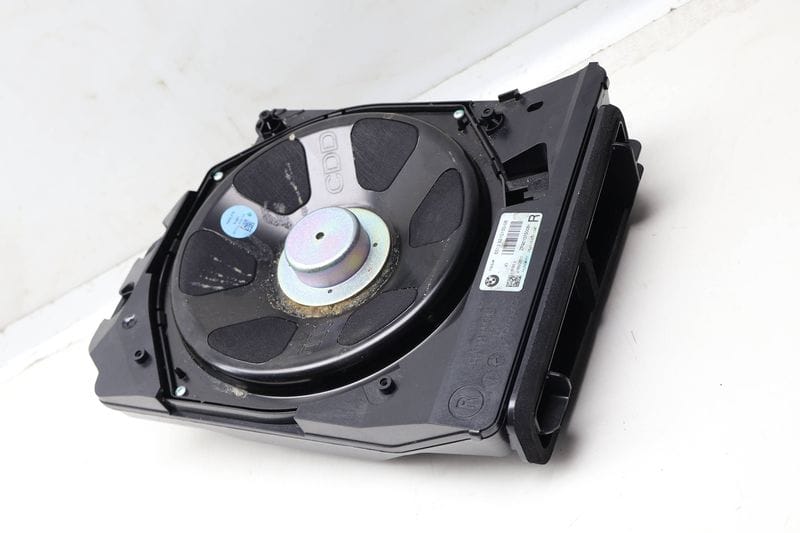Hifi Central Speaker / Woofer 65139210150 — Used (SKU 618224)