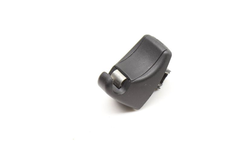 Sun Visor Clip / Bracket 51167277251 — Used (SKU 602548)