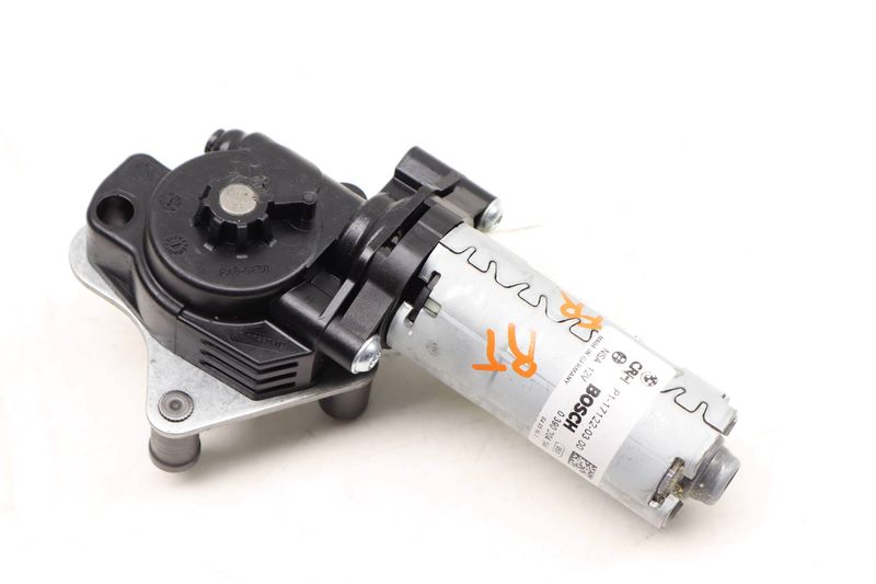 Front Tilt Seat Motor w/ Transmission 52107325524 — Used (SKU 442638)