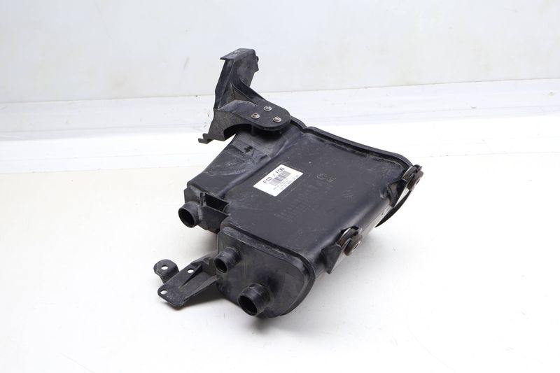 Fuel Evap Charcoal Canister 16137347621 — Used (SKU 692441)