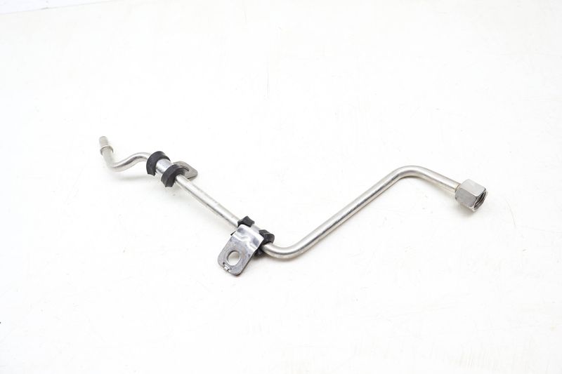 Fuel Line / Pipe 13647604407 — Used (SKU 692262)