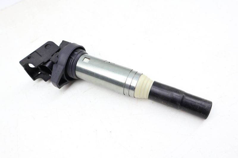Ignition Coil 12138616153 — Used (SKU 692228)