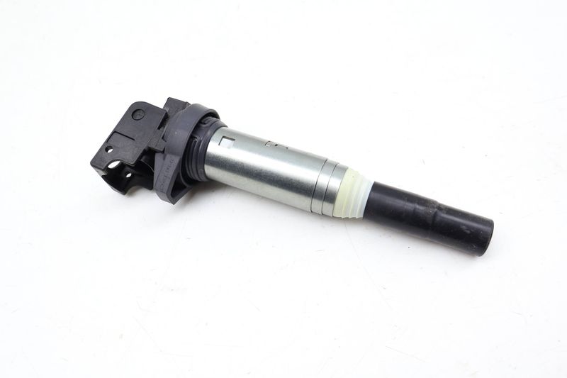 Ignition Coil 12138616153 — Used (SKU 692229)