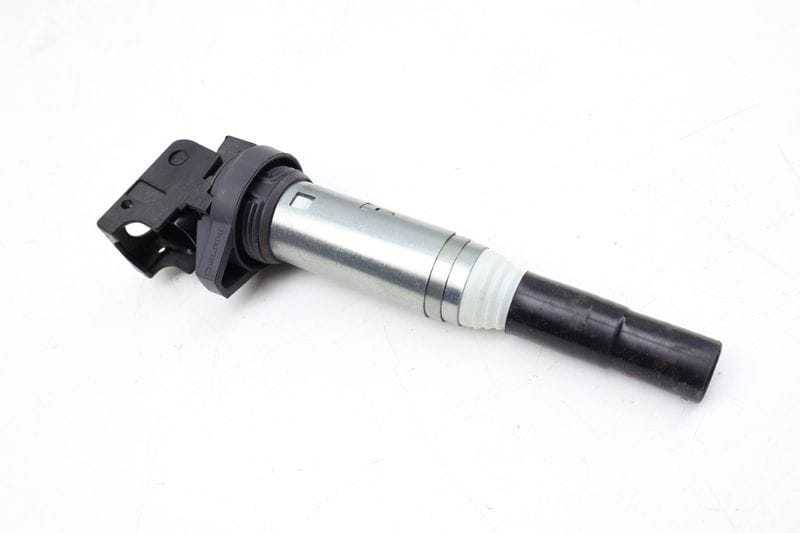 Ignition Coil 12138616153 — Used (SKU 692230)
