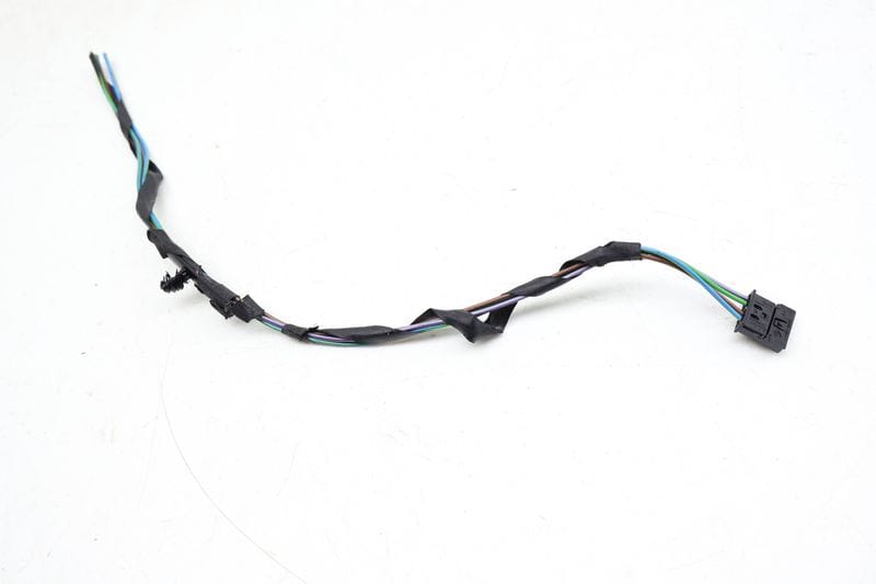 Outer Tail Light / Lamp Wiring Harness Connector / Pigtail 63216909052 — Used (SKU 692351)