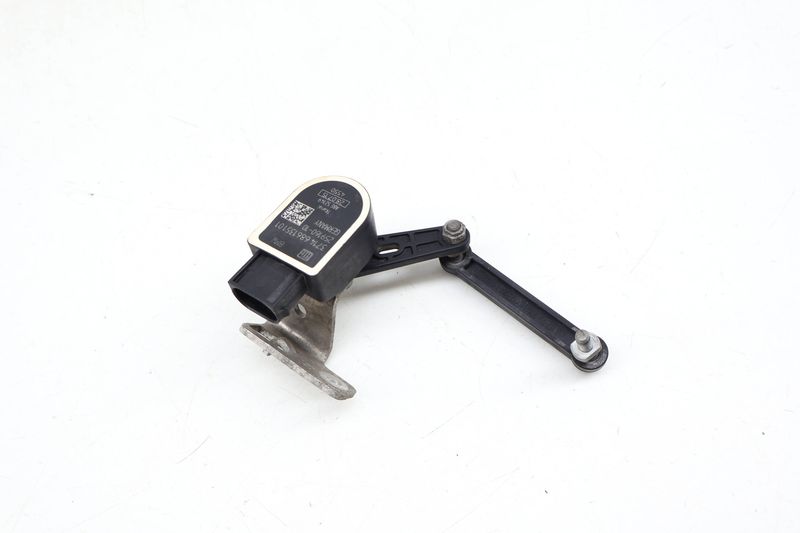 Headlight Leveling Sensor 37146786797 — Used (SKU 692252)