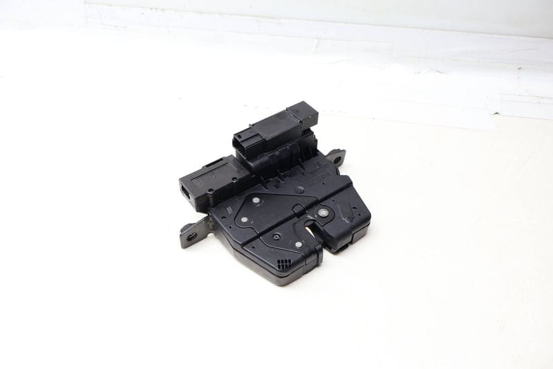 Trunk Lid Latch / Lock Actuator 51247269543 — Used (SKU 692275)