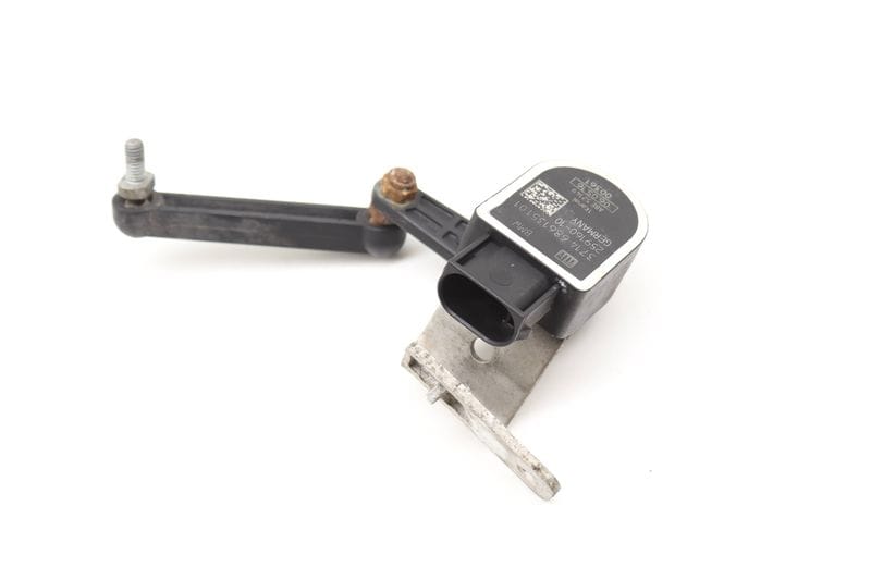 Headlight Leveling Sensor 37146786797 — Used (SKU 584111)