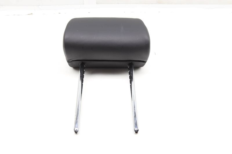 Headrest / Head Rest 52207236089 — Used (SKU 583876)