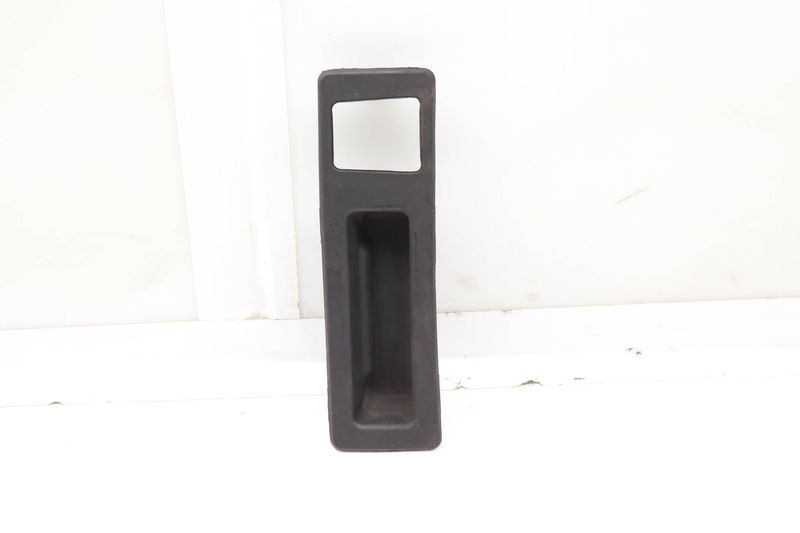 Trunk Lid Handle / Switch 51247368753 — Used (SKU 584115)