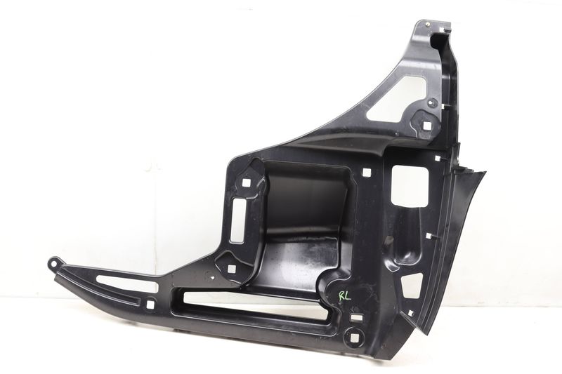 Side / Quarter Panel Mount Bracket 51137296753 — Used (SKU 504466)