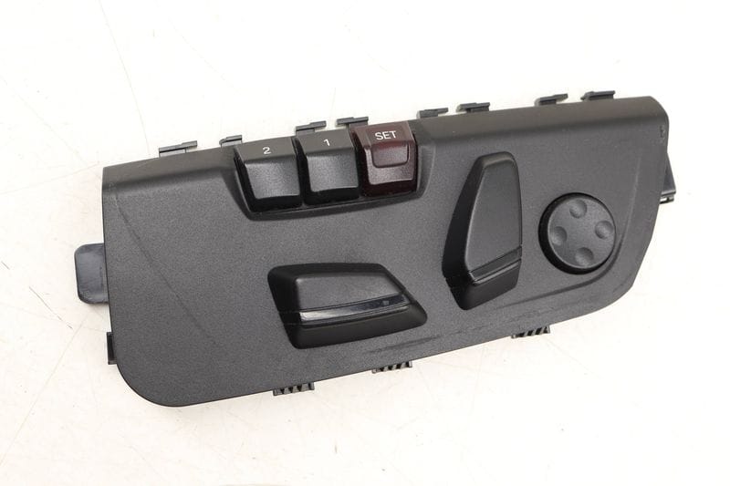 Seat Adjustment Switch 61319359831 — Used (SKU 523146)