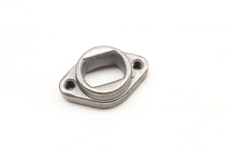 Fuel Injector Bracket Mount 13538642294 — Used (SKU 523629)