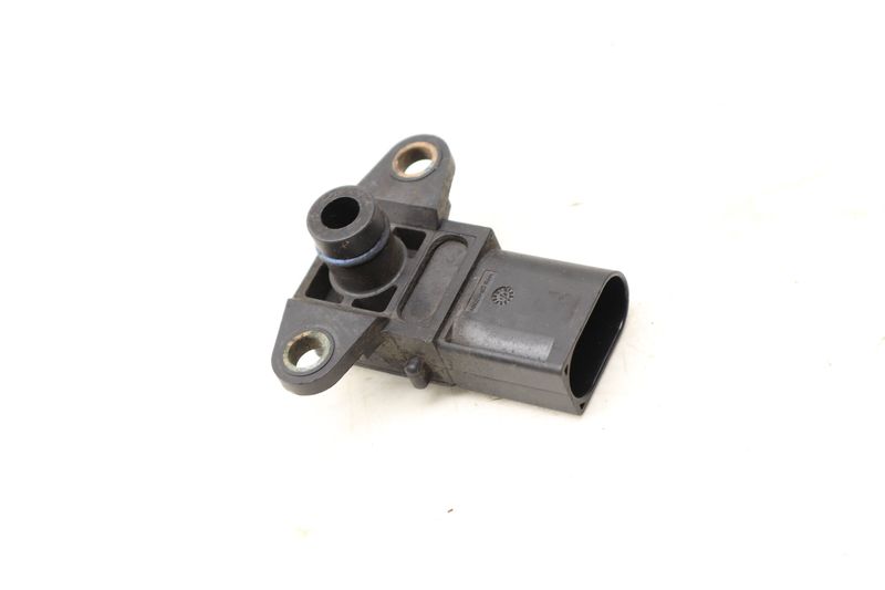 MAP / Intake Manifold Pressure Sensor 13628617097 — Used (SKU 523569)