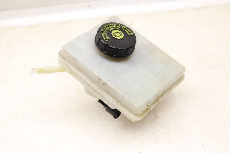 Brake Fluid Reservoir / Tank 34336794473 — Used (SKU 542260)
