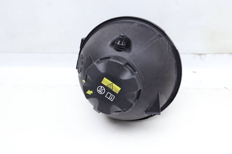 Coolant Tank / Reservoir / Bottle 17138616418 — Used (SKU 647452)