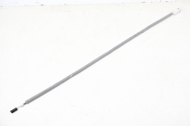 Door Handle Release / Bowden Cable 51217205899 — Used (SKU 647284)