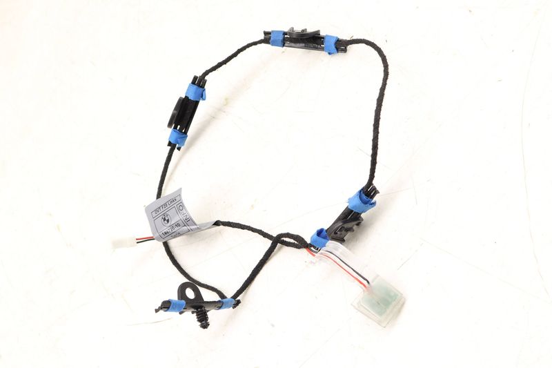 Door Light / Wiring Harness 63177252537 — Used (SKU 542327)