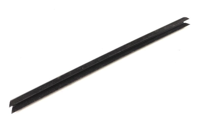 Inner Door Seal / Weather Stripping 51227205735 — Used (SKU 542151)