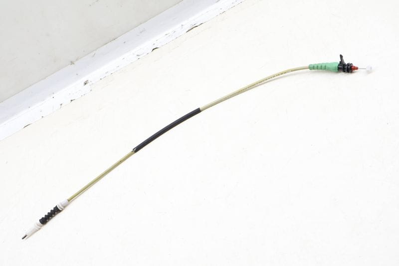 Exterior Door Handle Release / Bowden Cable 51227319353 — Used (SKU 647294)